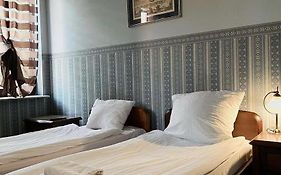 Hostel Bialoleka - Darmowy Parking, Szybkie Wifi!